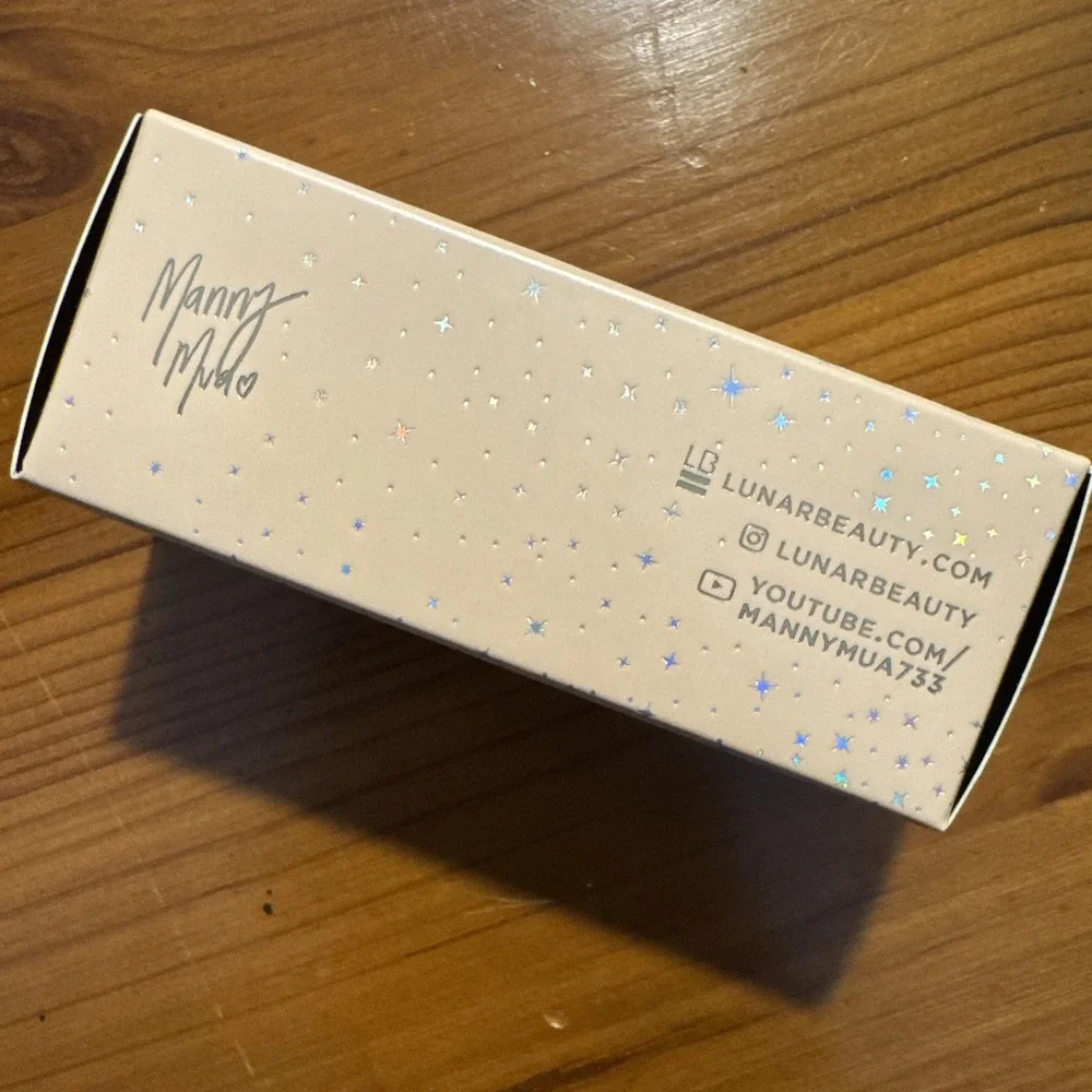 Lunar Beauty, Outer Dimension,‎ Bronze, And Sculpting Stick(Light sky)